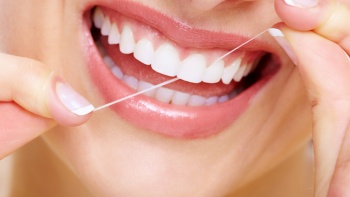 Diş Beyazlatma Tedavisi Nedir?